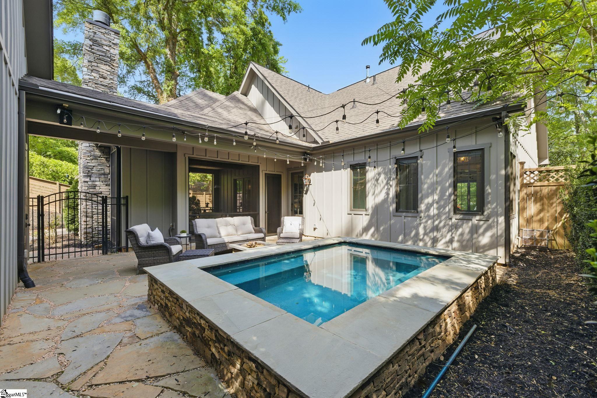 715 Bennett Street Greenville, SC 29609 - Photo 37 of 50