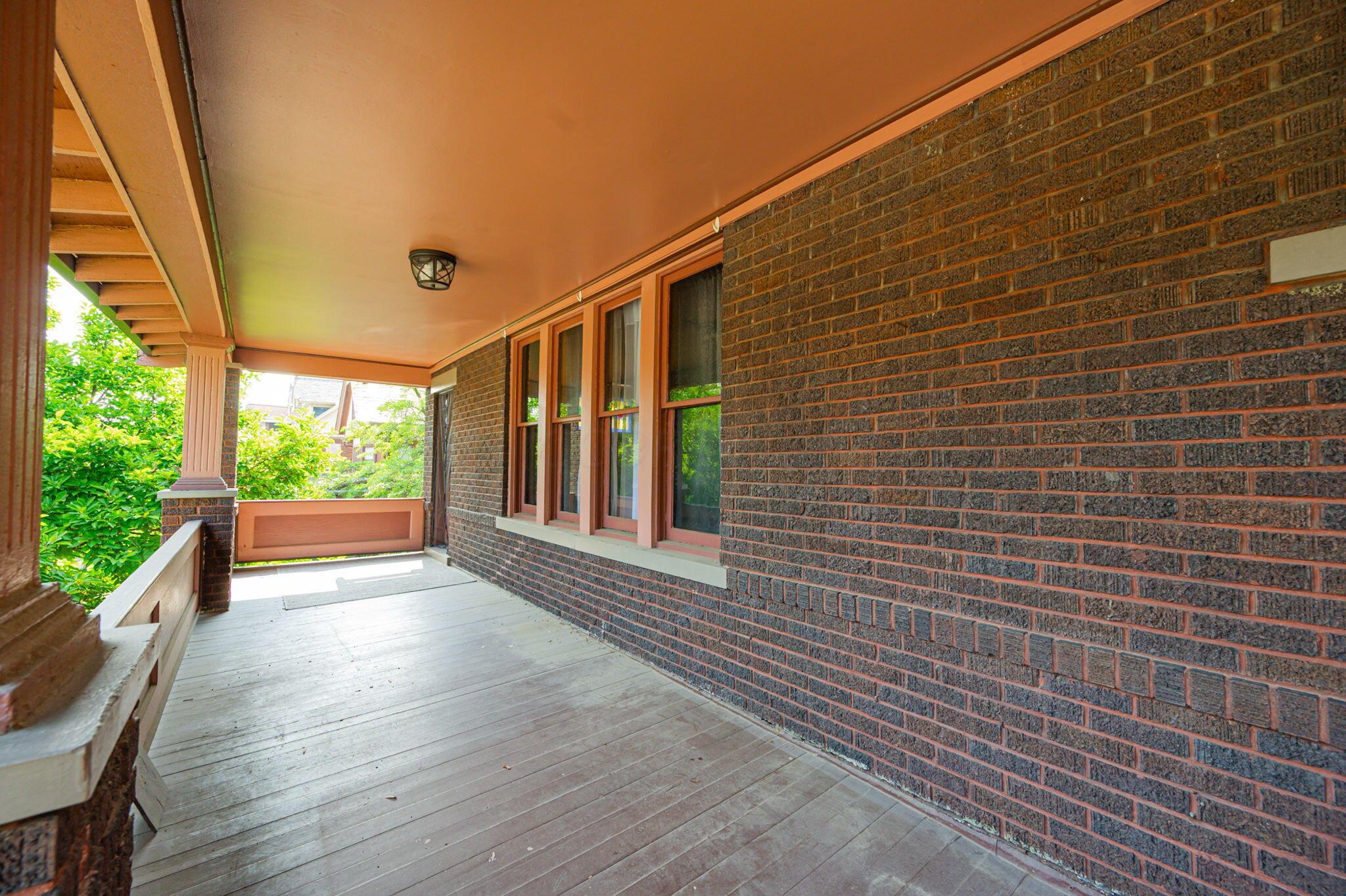 1321-1325 Bryden Road Columbus, OH 43205 - Photo 33 of 62 70-web-or-mls-1321-1325 Bryden-70