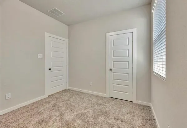 $2,300 | 9537 Sugar Berry Drive, Conroe, TX 77385