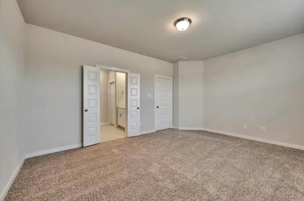 $2,300 | 9537 Sugar Berry Drive, Conroe, TX 77385