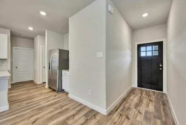 $2,300 | 9537 Sugar Berry Drive, Conroe, TX 77385