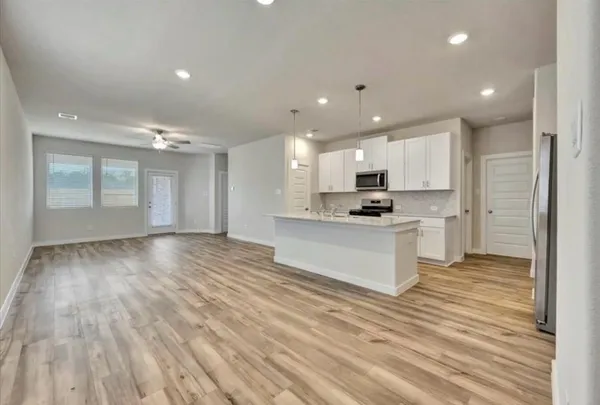 $2,300 | 9537 Sugar Berry Drive, Conroe, TX 77385