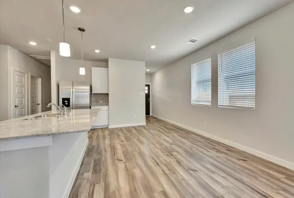 $2,300 | 9537 Sugar Berry Drive, Conroe, TX 77385