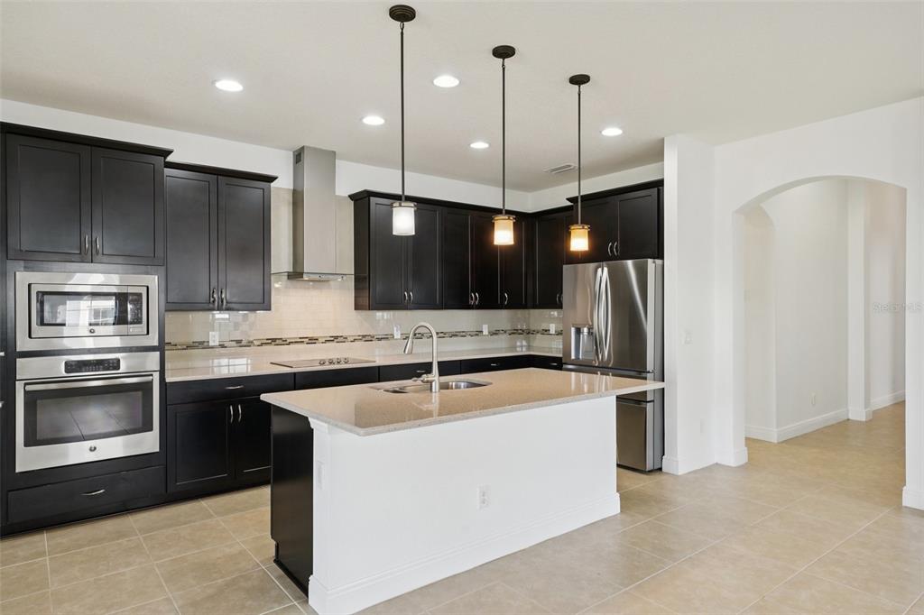 32451 Natural Bridge Road Wesley Chapel, FL 33543 - Photo 9 of 48