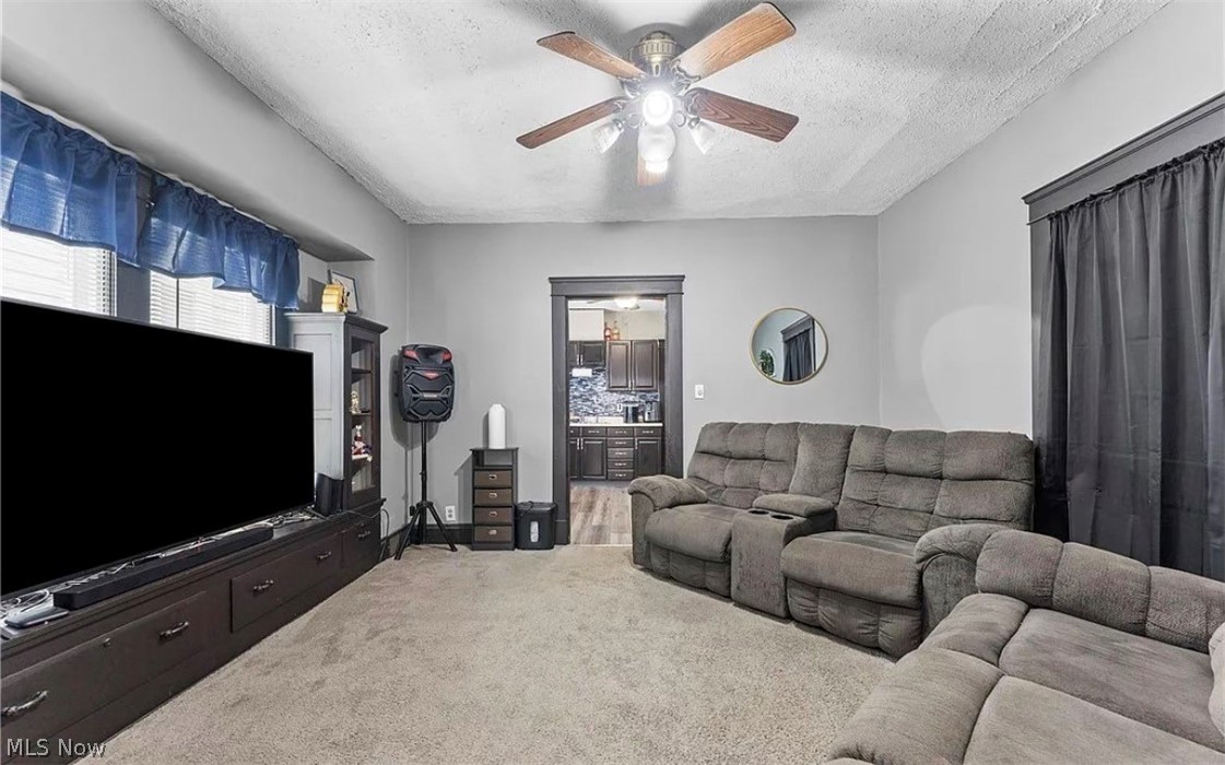 3340 West 98th Street Cleveland, OH 44102 - Photo 2 of 20
