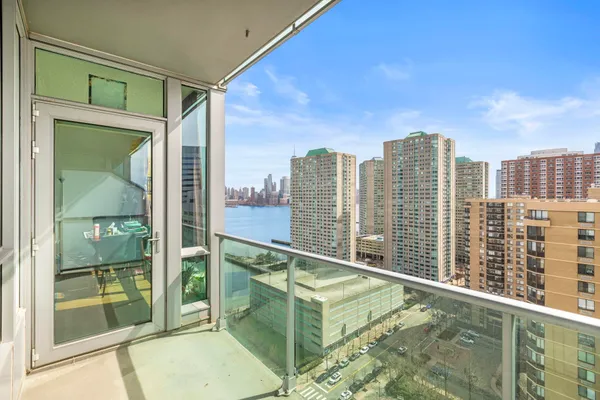 $739,000 | 20 Newport Parkway, Unit 2306, Jersey City, NJ 07310