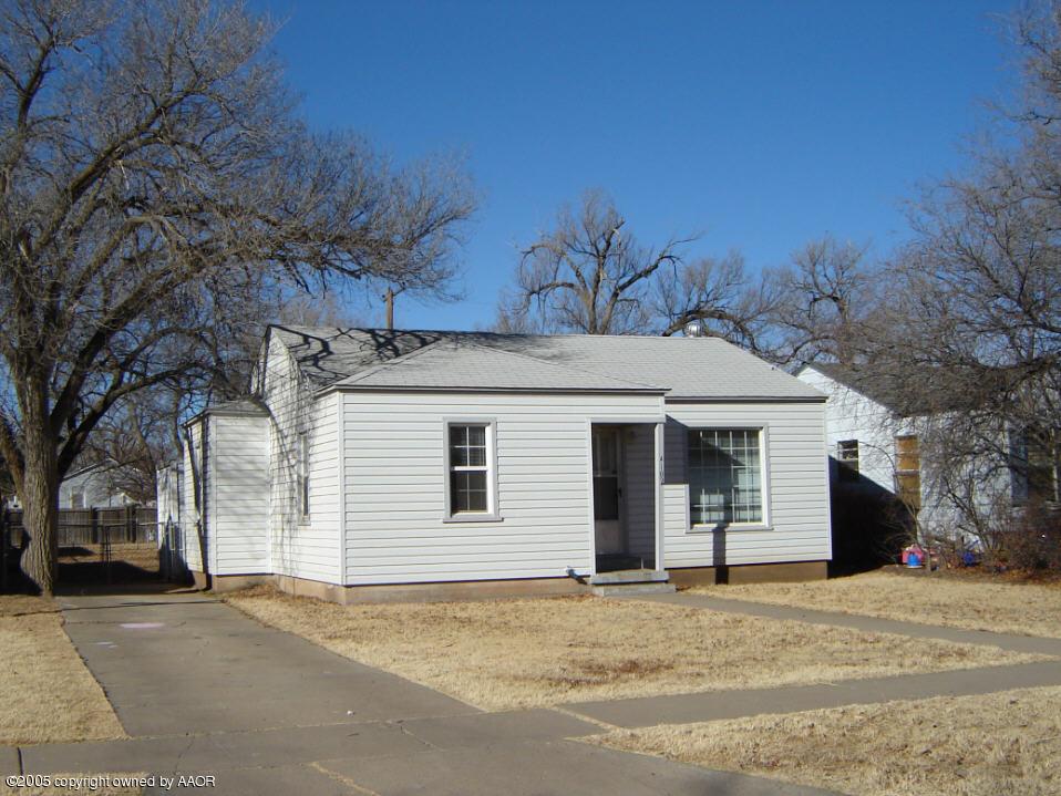 4102 South Hayden Street Amarillo, TX 79110 - Photo 2 of 2 a house with a outdoor space
