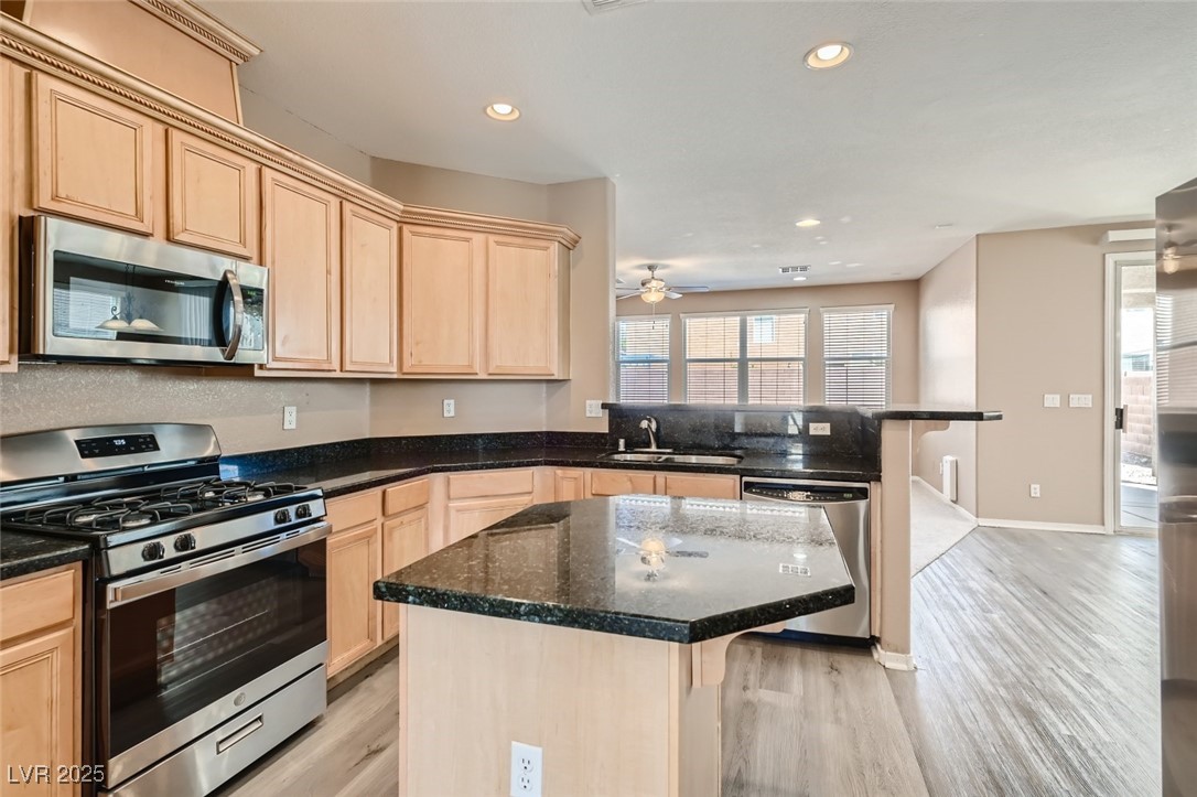 7198 Clear Range Avenue Las Vegas, NV 89178 - Photo 12 of 29