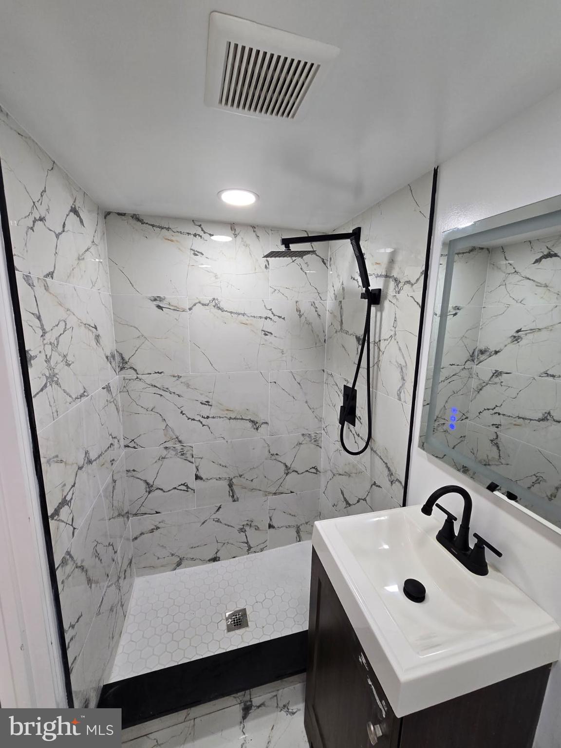 7436 Beverly Road Philadelphia, PA 19138 - Photo 31 of 33 Gallery Image 31