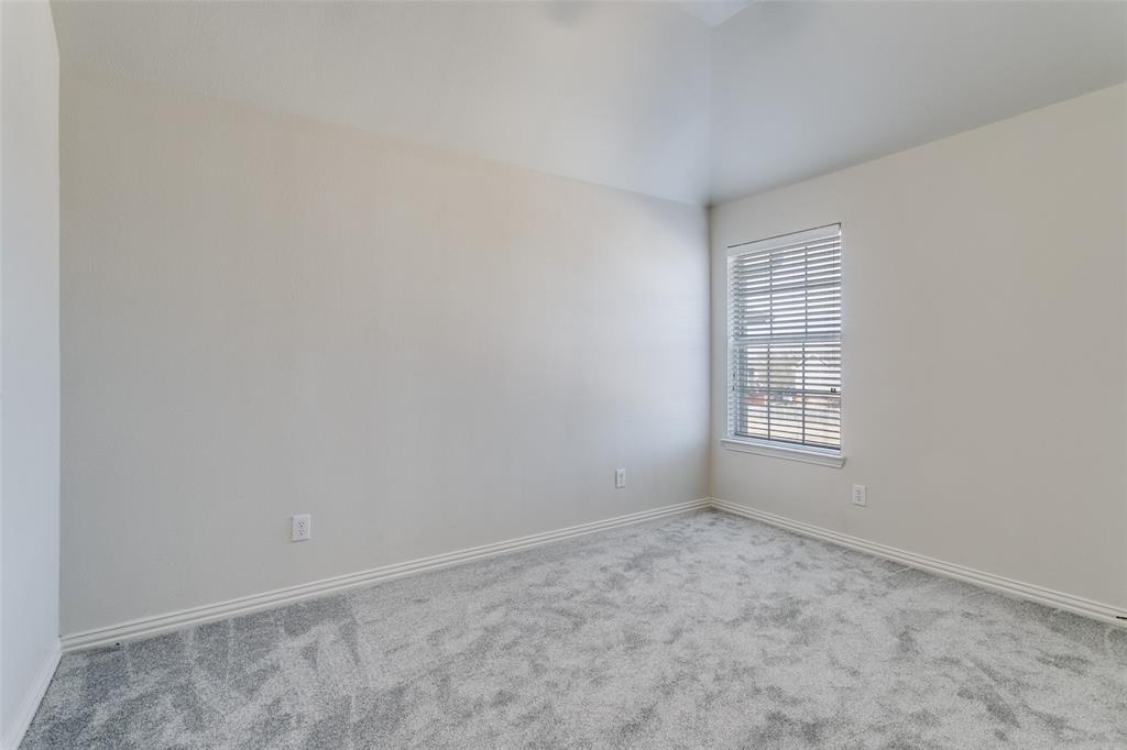 511 Poplar Lane Irving, TX 75063 - Photo 28 of 30