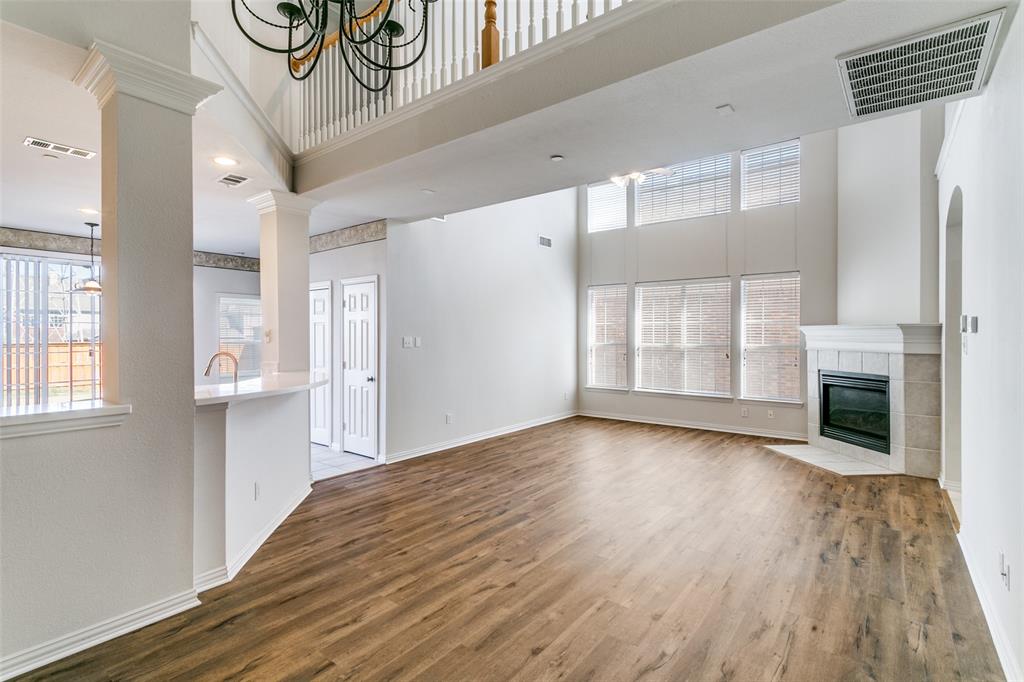 511 Poplar Lane Irving, TX 75063 - Photo 6 of 30