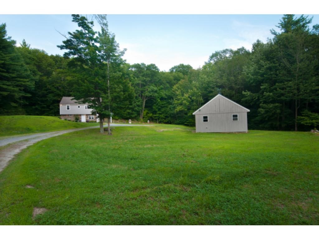 138 Mt William Pond Road Weare, NH 03281 - Photo 2 of 31