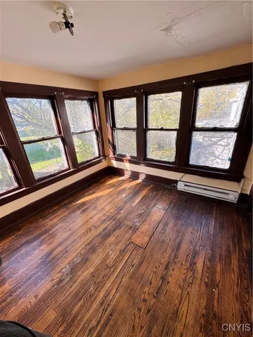 $110,000 | 322 Hatch Street, Syracuse, NY 13205