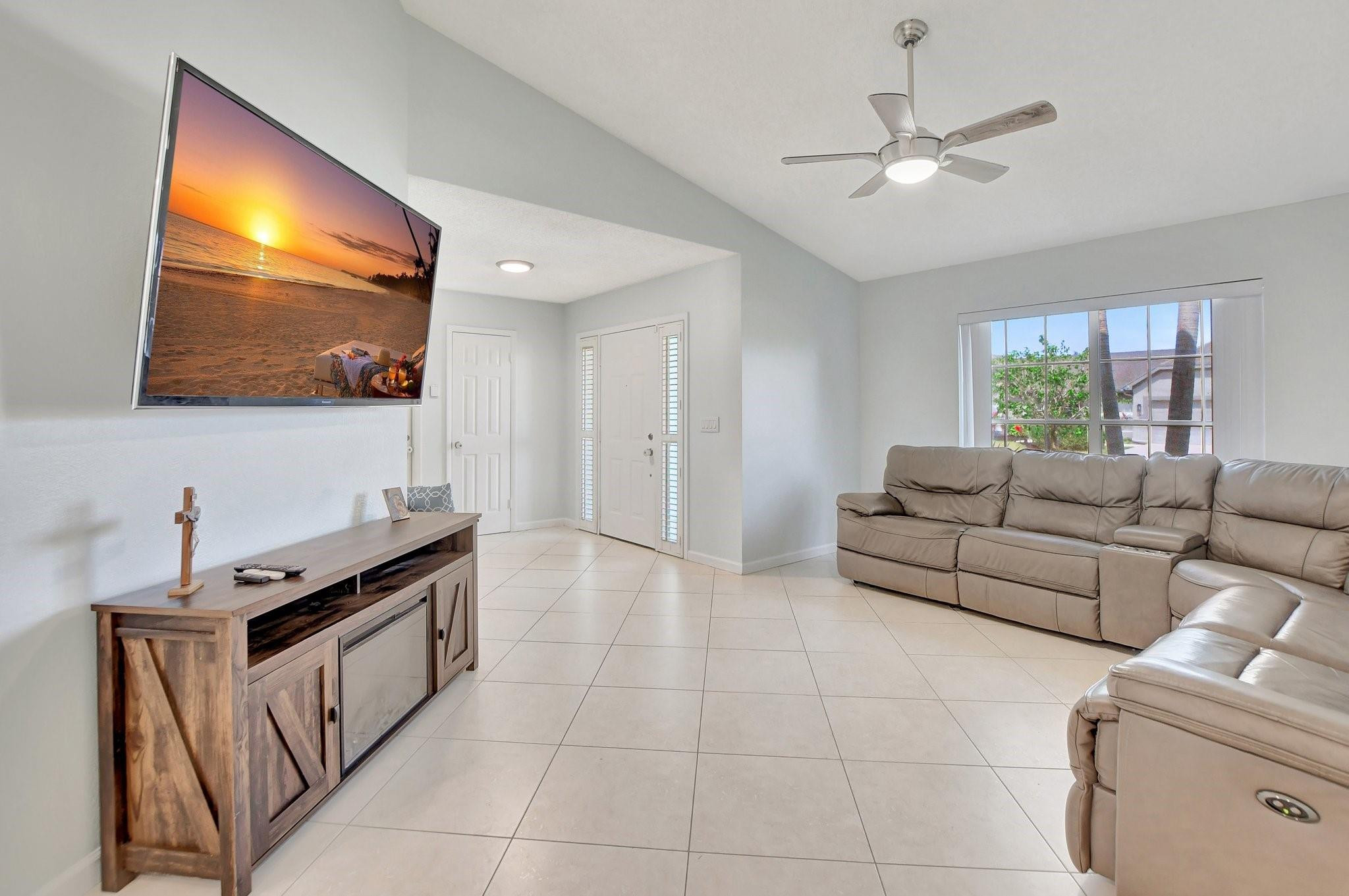 22123 Candle Court Boca Raton, FL 33428 - Photo 9 of 53 Photo 9