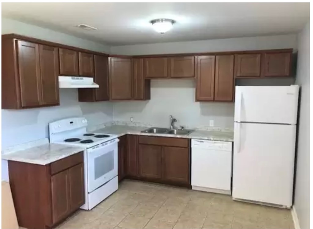 4122 Taylor Road Dothan, AL 36301 - Photo 3 of 6
