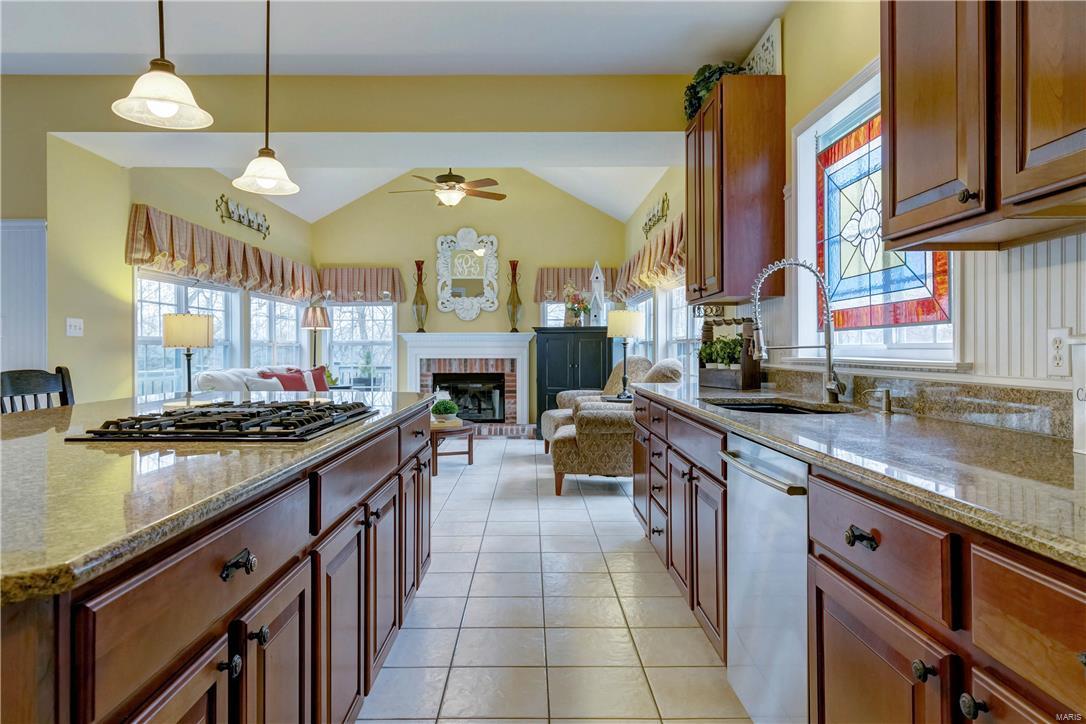 1010 Kiefer Ridge Drive Ballwin, MO 63021 - Photo 17 of 62 Gallery Image 17
