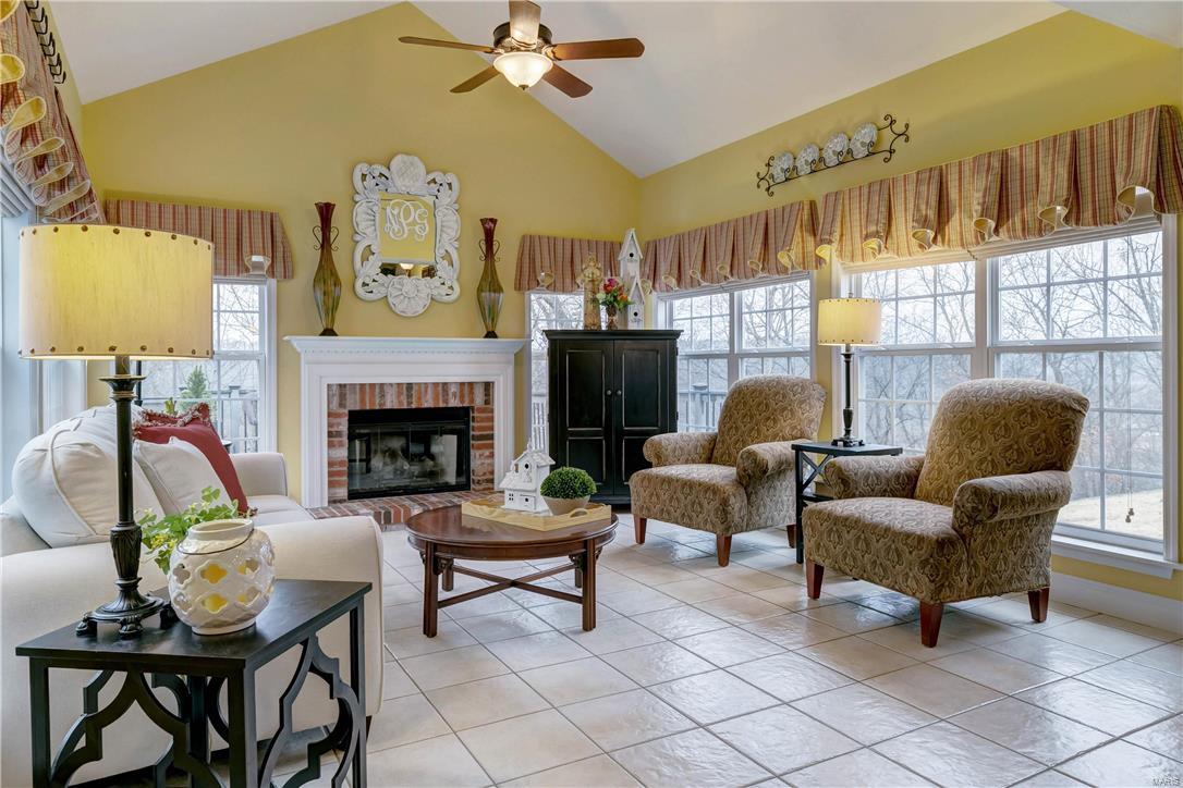 1010 Kiefer Ridge Drive Ballwin, MO 63021 - Photo 18 of 62 Gallery Image 18
