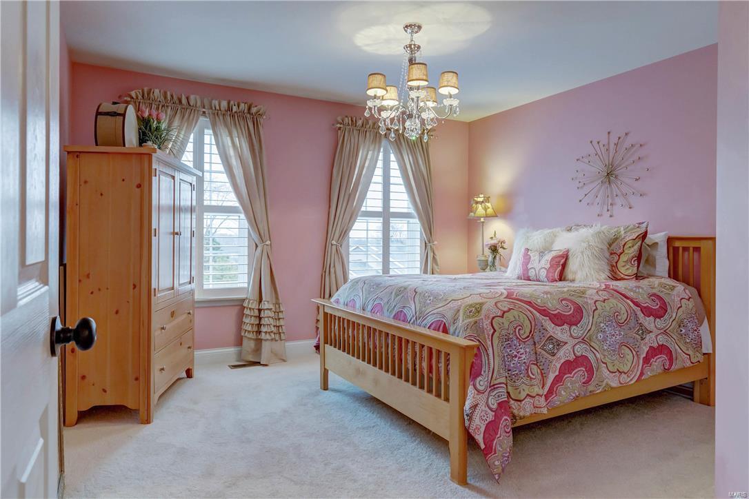 1010 Kiefer Ridge Drive Ballwin, MO 63021 - Photo 32 of 62 Gallery Image 32