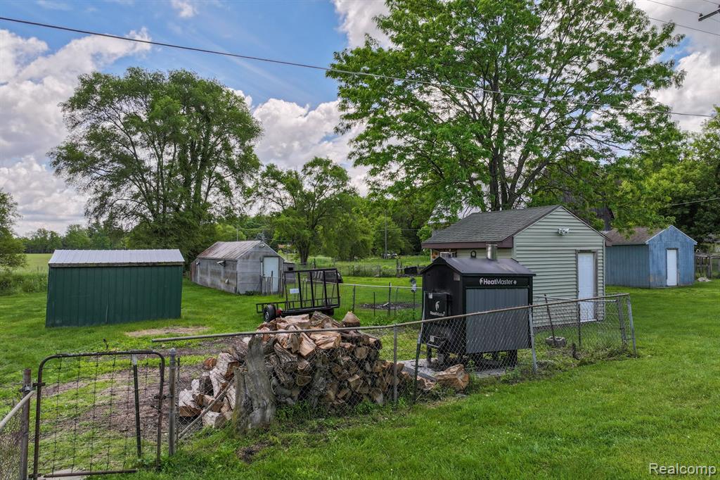 8990 Birch Run Road Millington, MI 48746 - Photo 21 of 52