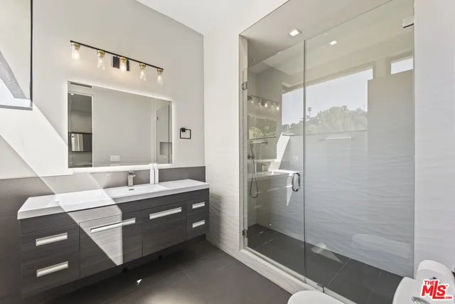 $33,000 | 3712 Broadlawn Drive, Los Angeles, CA 90068