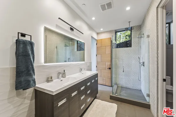 $33,000 | 3712 Broadlawn Drive, Los Angeles, CA 90068