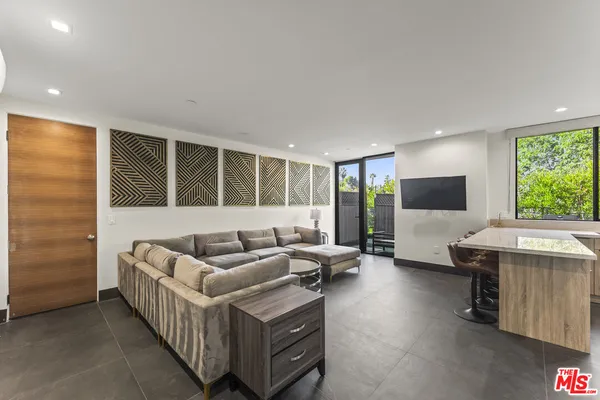 $33,000 | 3712 Broadlawn Drive, Los Angeles, CA 90068