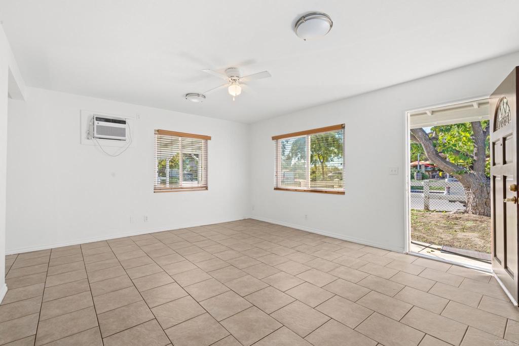 549 D Street Ramona, CA 92065 - Photo 29 of 44 an empty room with windows