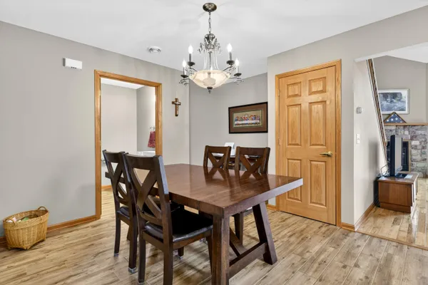 $347,900 | 1015 Shadowood Creek, Unit 3, West Bend, WI 53095