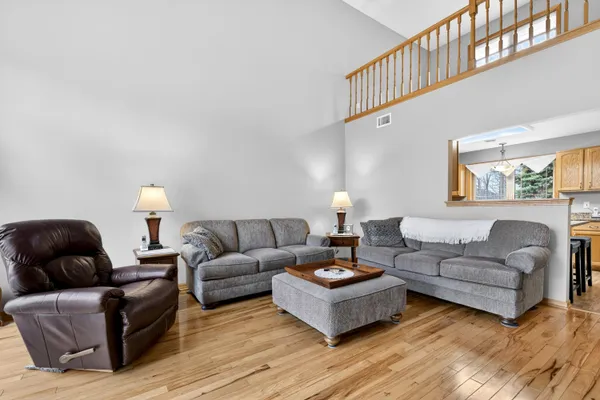 $347,900 | 1015 Shadowood Creek, Unit 3, West Bend, WI 53095