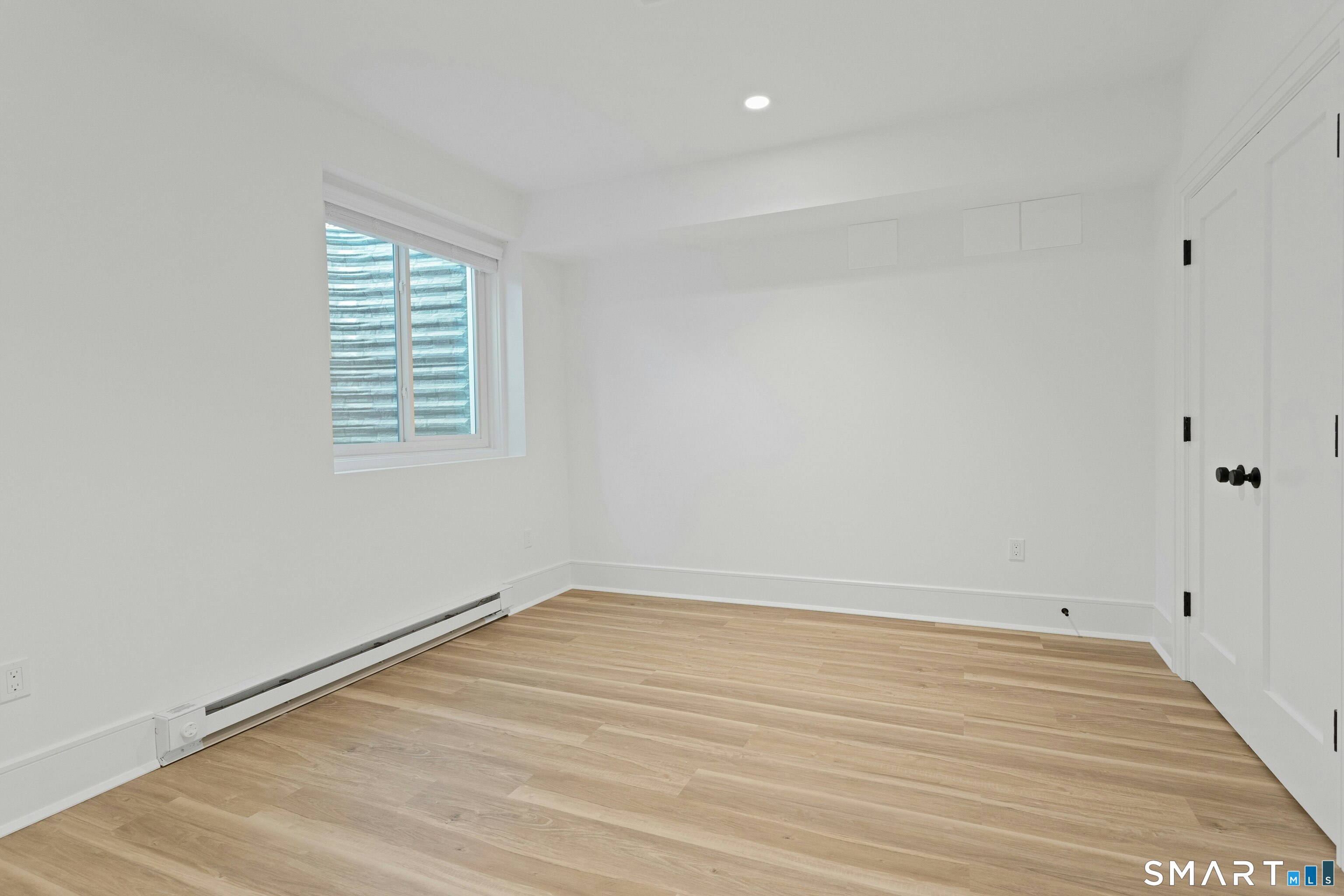 16 R Old Stamford Road New Canaan, CT 06840 - Photo 32 of 36