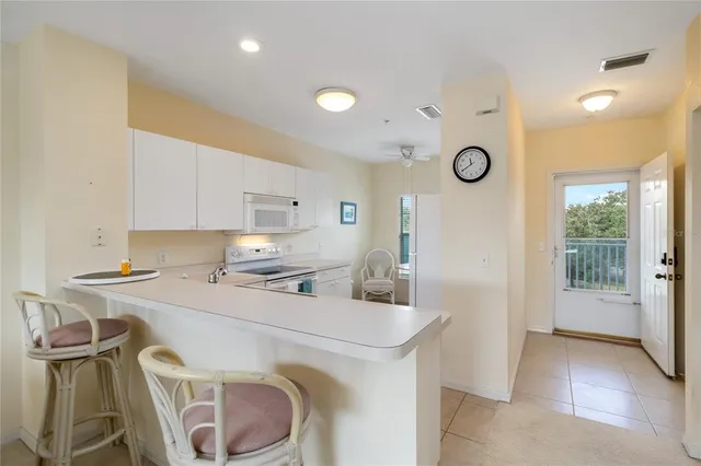 $1,850 | 19385 Water Oak Drive, Unit 302, Port Charlotte, FL 33948