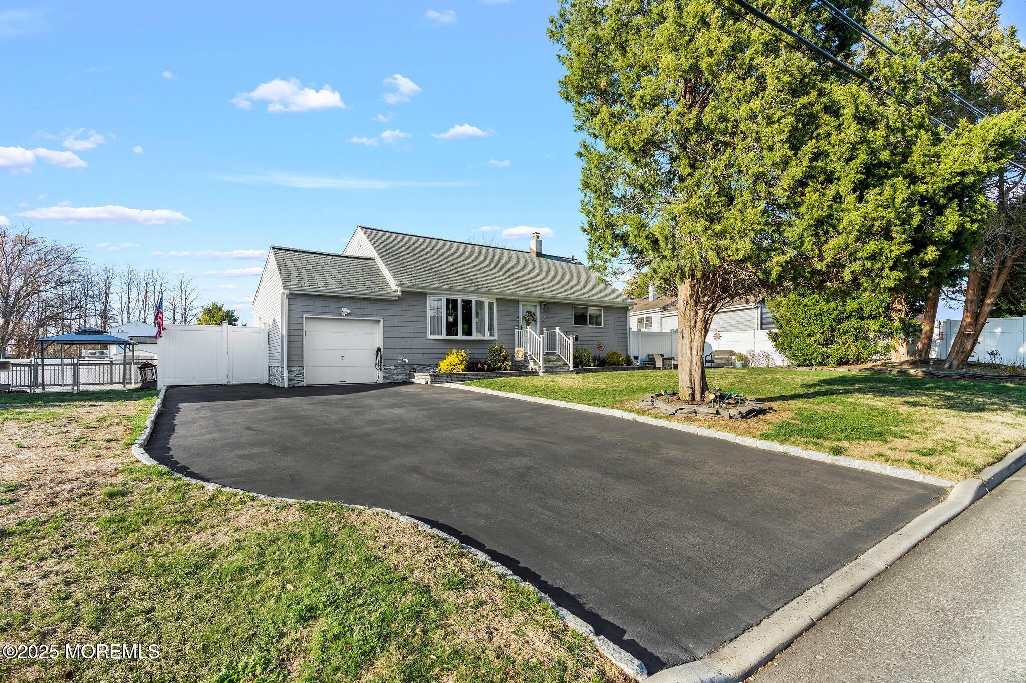 3 Rosemary Drive Hazlet, NJ 07730 - Photo 4 of 38 Driveway