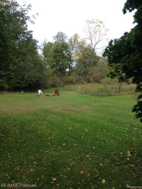 4120 Norton Road Howell, MI 48843 - Photo 12 of 13 8.JPG