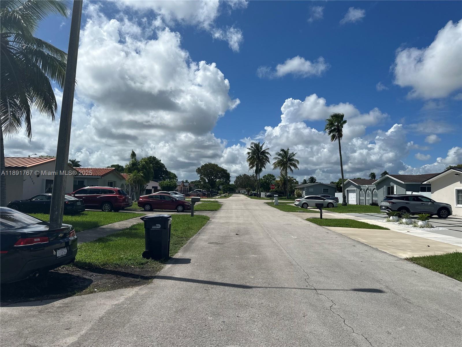 10751 Southwest 173rd Street Miami, FL 33157 - Photo 28 of 52 Gallery Image 28