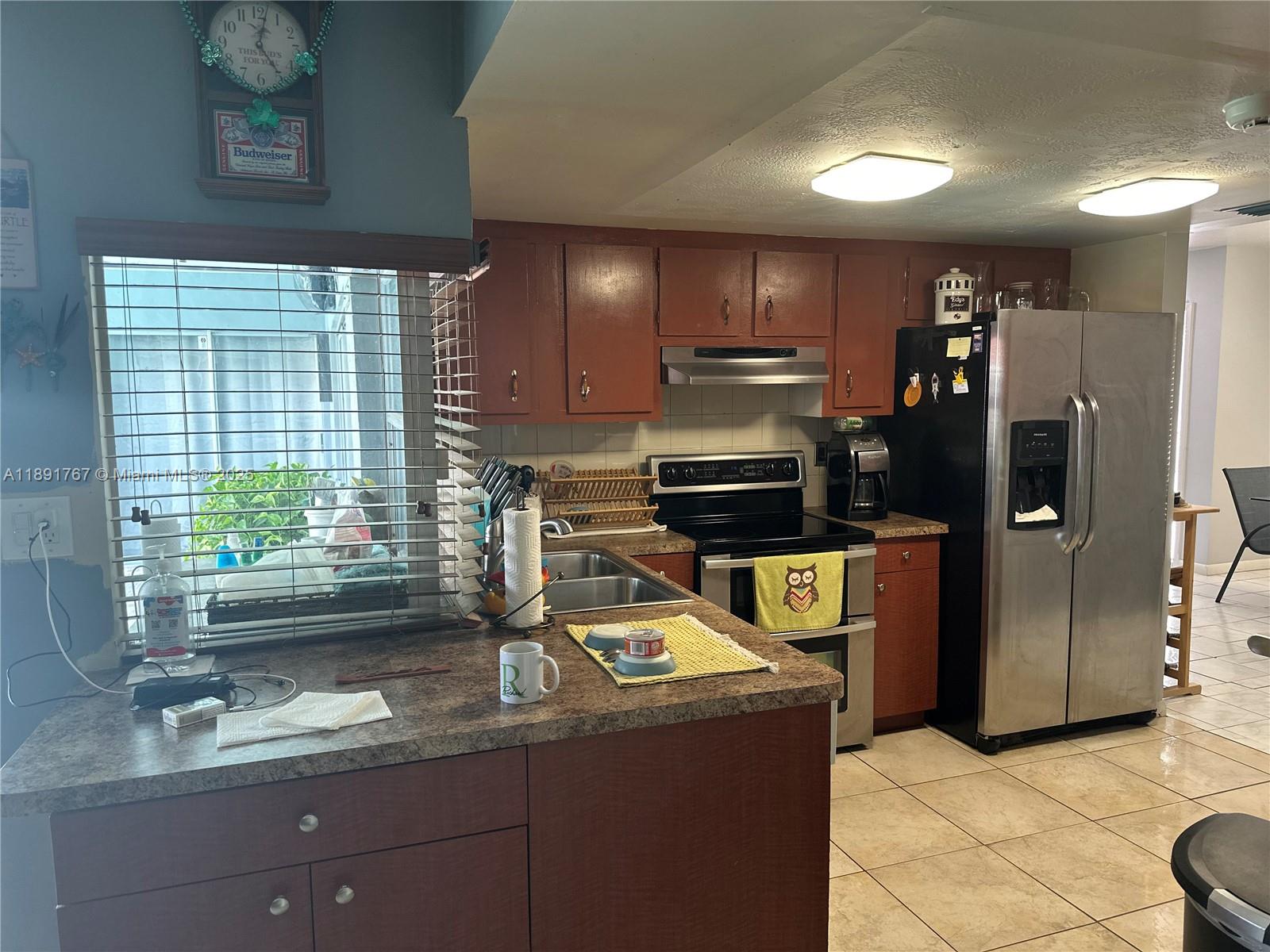 10751 Southwest 173rd Street Miami, FL 33157 - Photo 3 of 52 Gallery Image 3