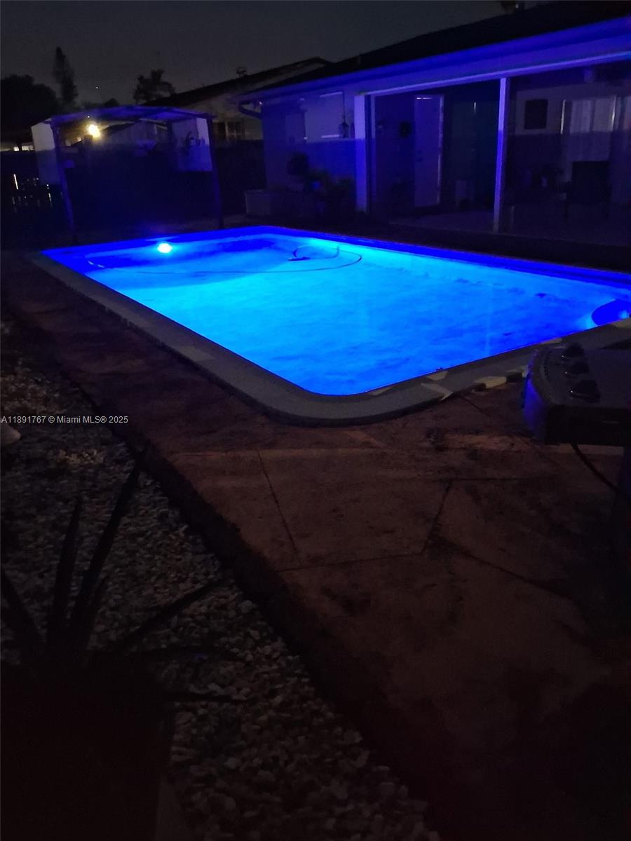 10751 Southwest 173rd Street Miami, FL 33157 - Photo 41 of 52 Gallery Image 41