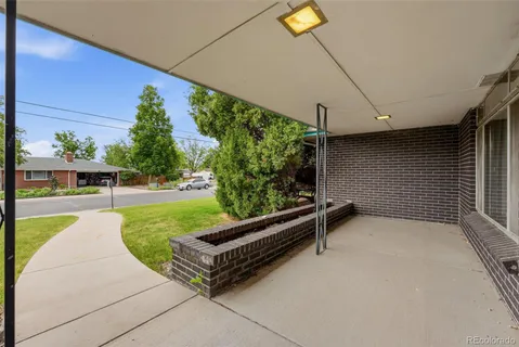 $450,000 | 9450 West Dakota Avenue, Lakewood, CO 80226