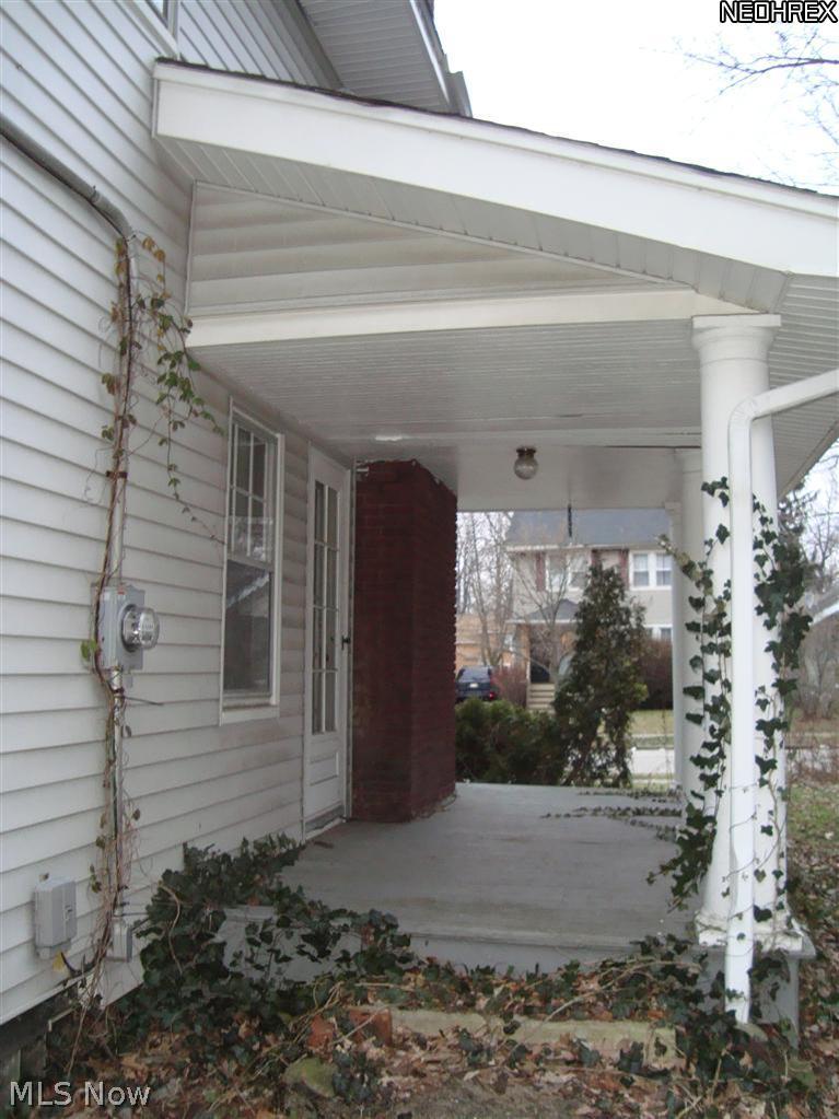 1642 Maple Road Cleveland Heights, OH 44121 - Photo 19 of 21 Side Porch off Living Room