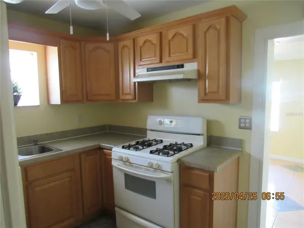 $1,600 | 791 East Montrose Street, Clermont, FL 34711