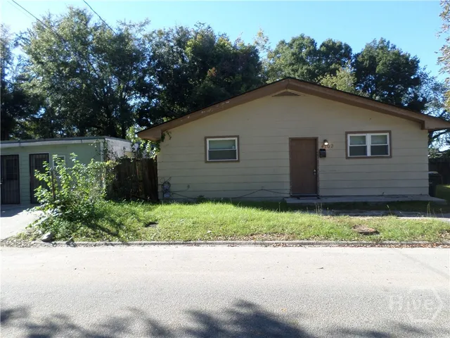 $1,600 | 4209 Crane Street, Savannah, GA 31405