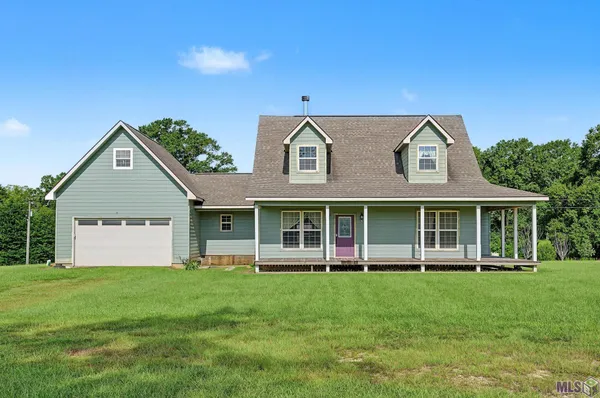 $300,000 | 61195 Wayne Stevens Road, Amite, LA 70422