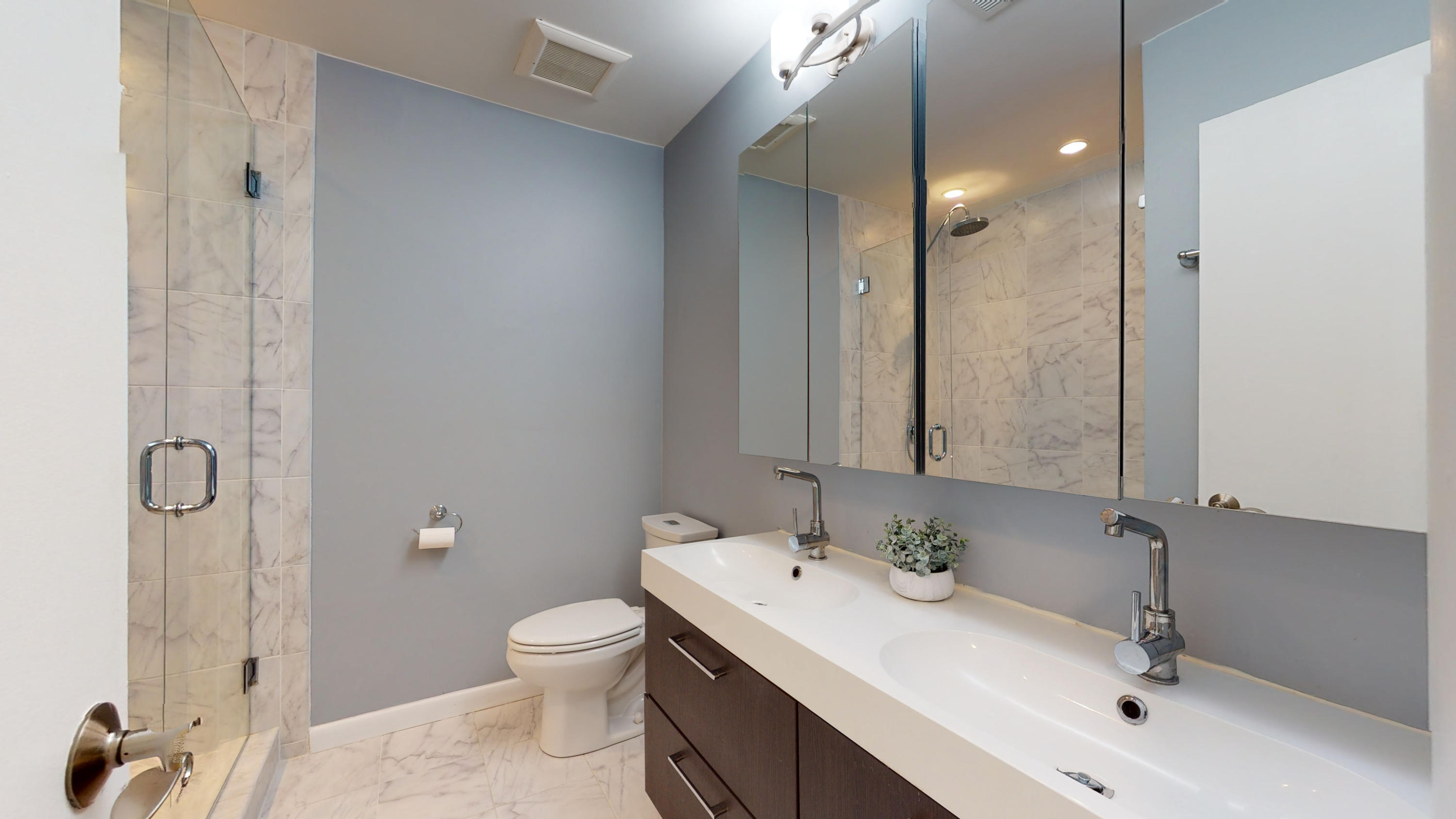 1149 Bellwood Road Charleston, SC 29412 - Photo 27 of 53 Hall Bathroom-6
