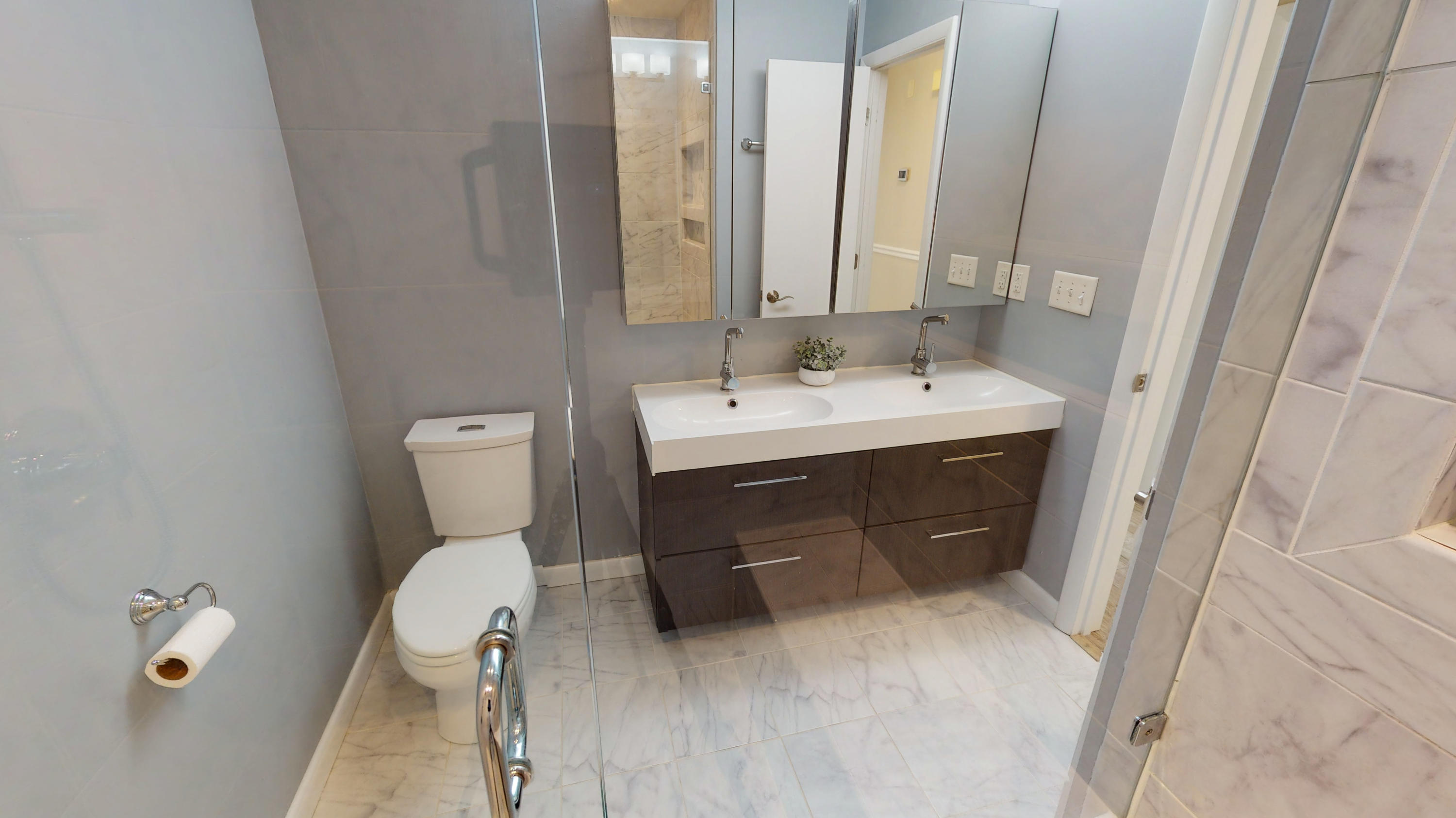 1149 Bellwood Road Charleston, SC 29412 - Photo 30 of 53 Hall Bathroom-3