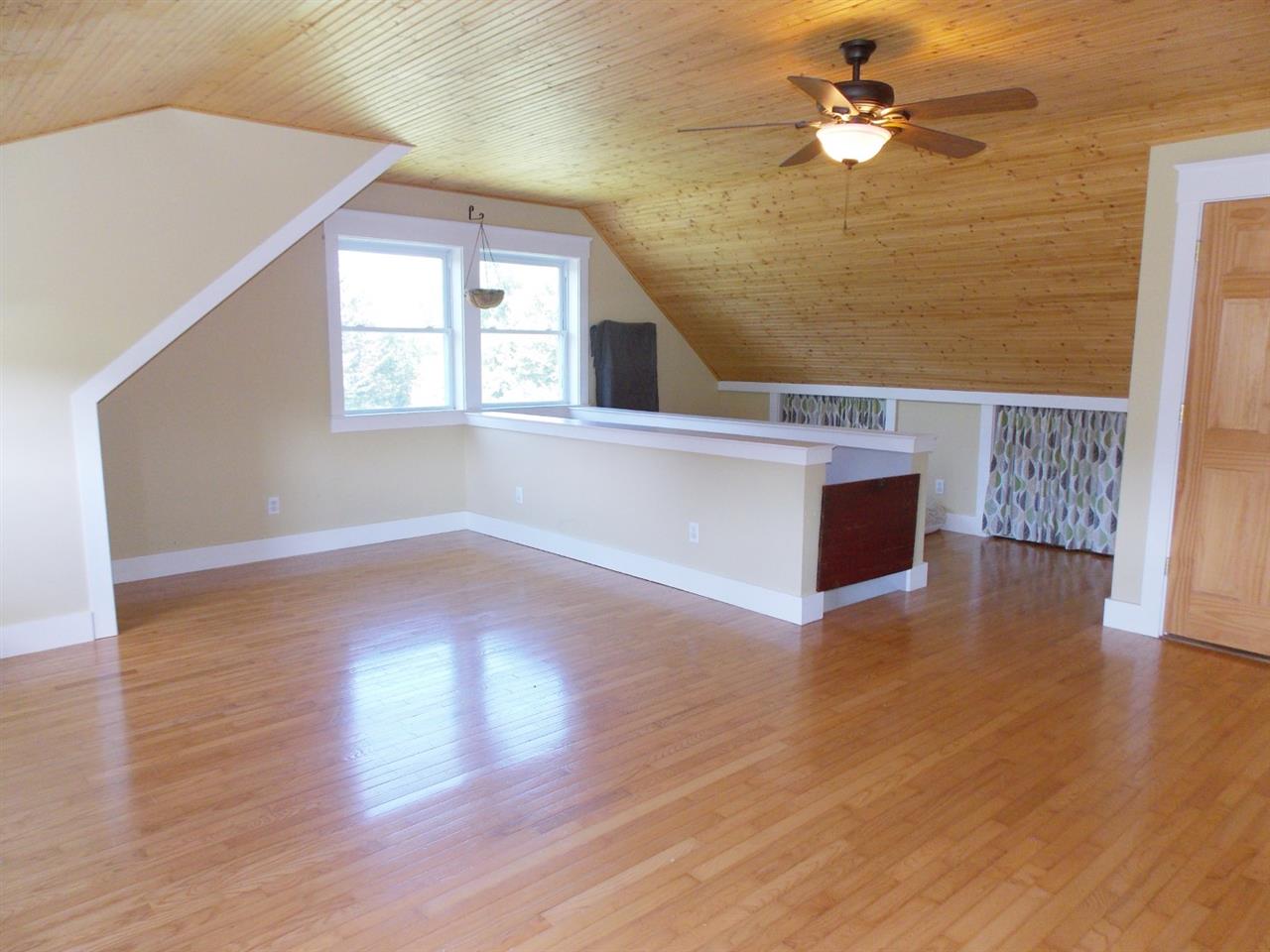 742 Brown Farm Road Hardwick, VT 05843 - Photo 22 of 35