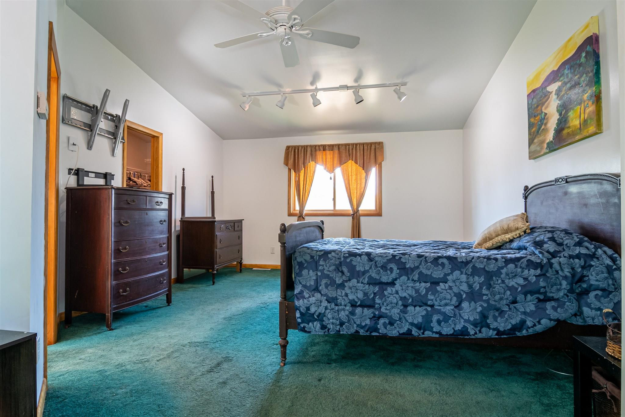 50 Johnson Road Colonie, NY 12110 - Photo 9 of 35 Photo 9