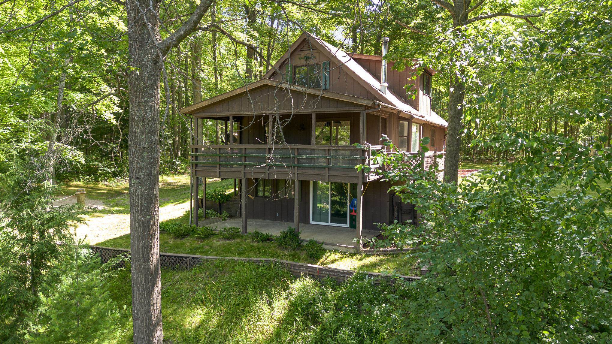 1040 Birch Ridge Road Gladwin, MI 48624 - Photo 27 of 29