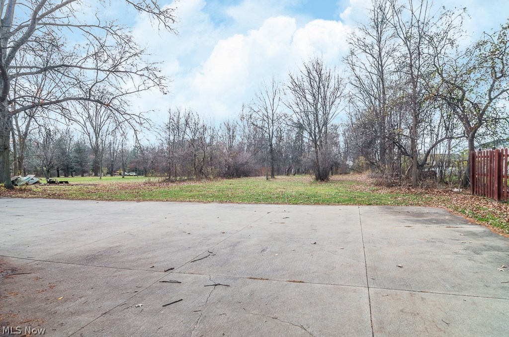 16070 Whitney Road Strongsville, OH 44136 - Photo 23 of 25 Gallery Image 23