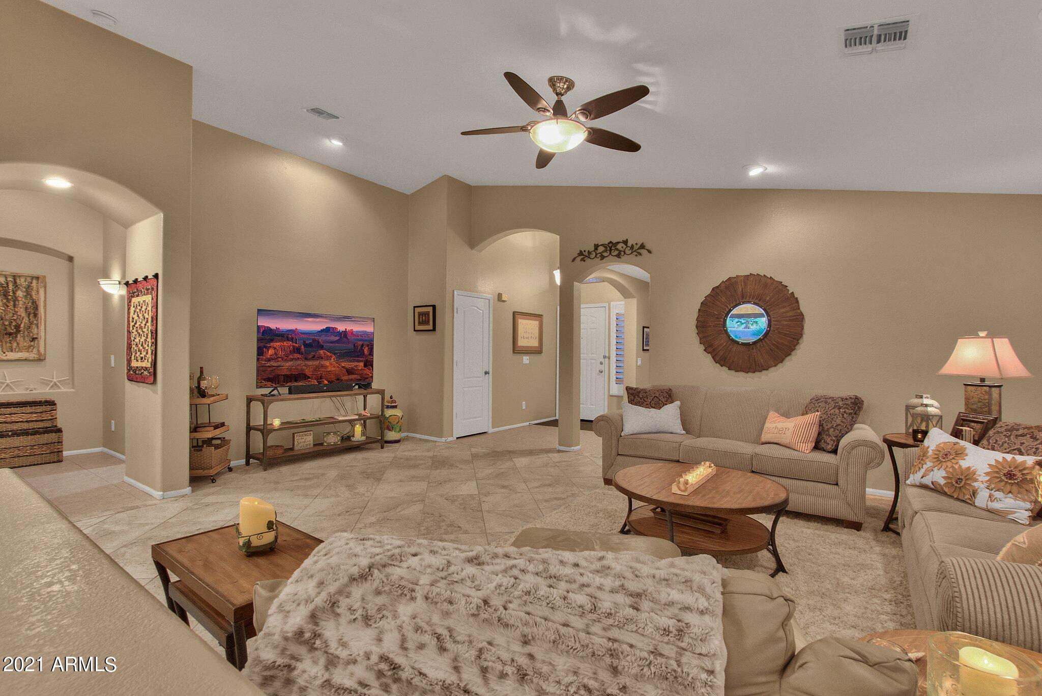 42726 West Venture Road Maricopa, AZ 85138 - Photo 9 of 45 Family Room