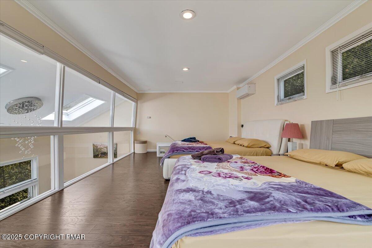 268 Big Pocono Pass Tannersville, PA 18372 - Photo 27 of 66 37-Photo Jul 30 2025, 10 36 06 AM