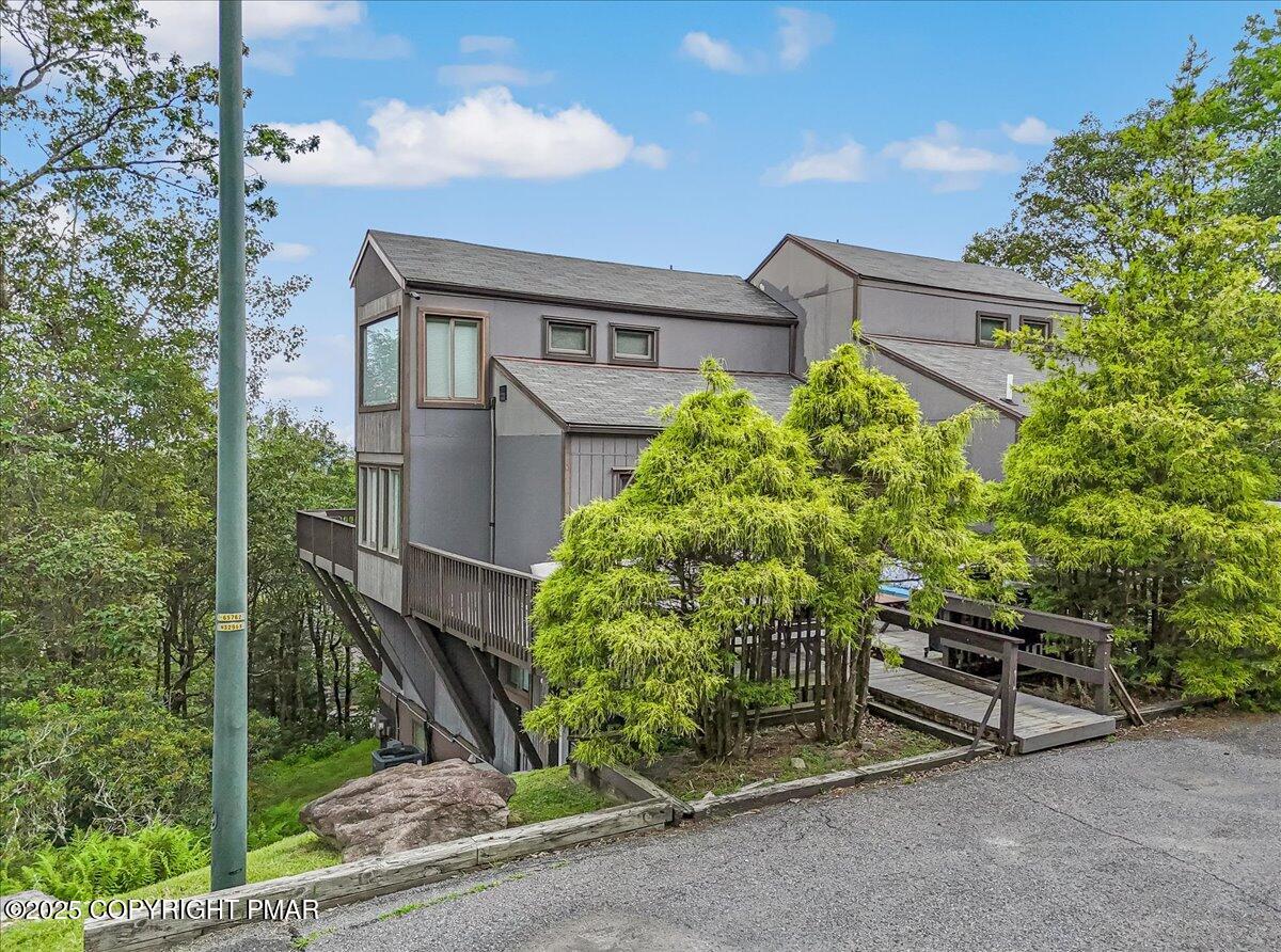 268 Big Pocono Pass Tannersville, PA 18372 - Photo 3 of 66 a backyard of a house with lots of green space